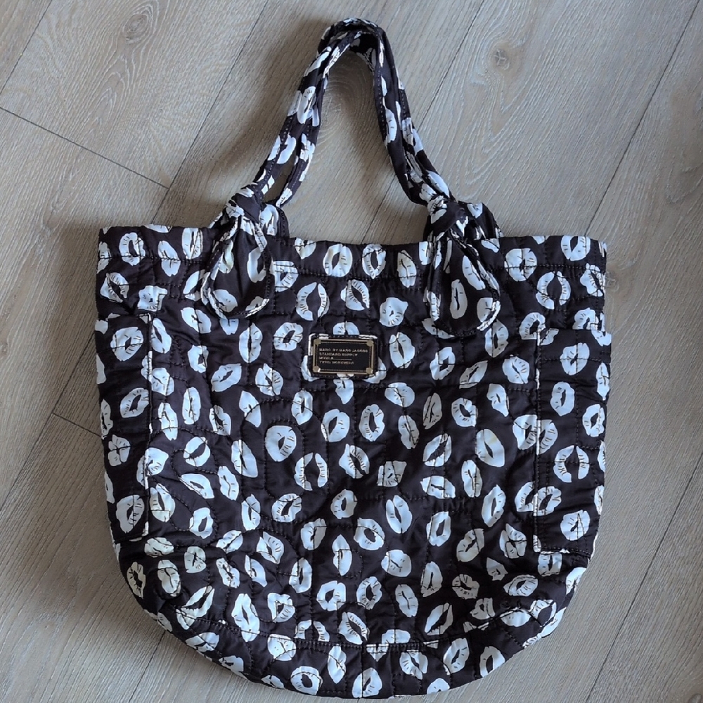 Marc By Marc Jacobs Black and White Tote Bag